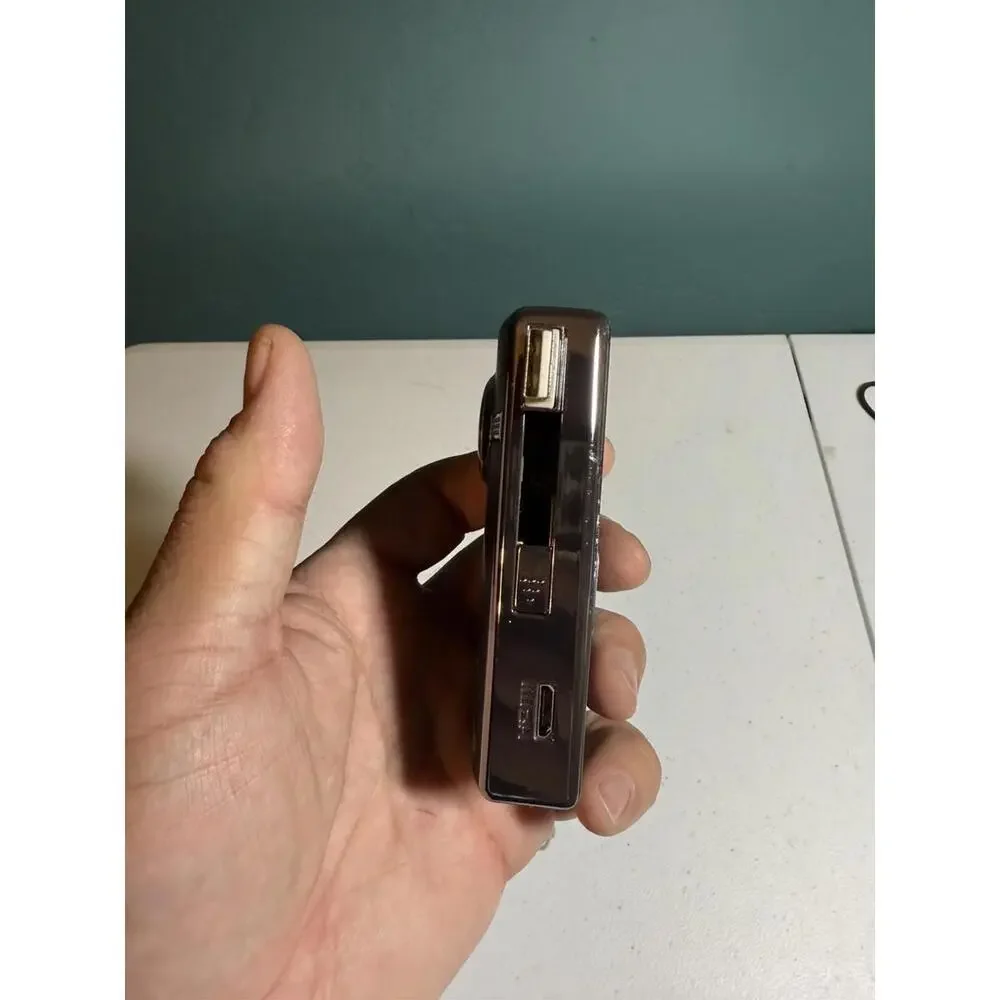 Cisco Flip Ultra HD, Has battery , no charger 🔌